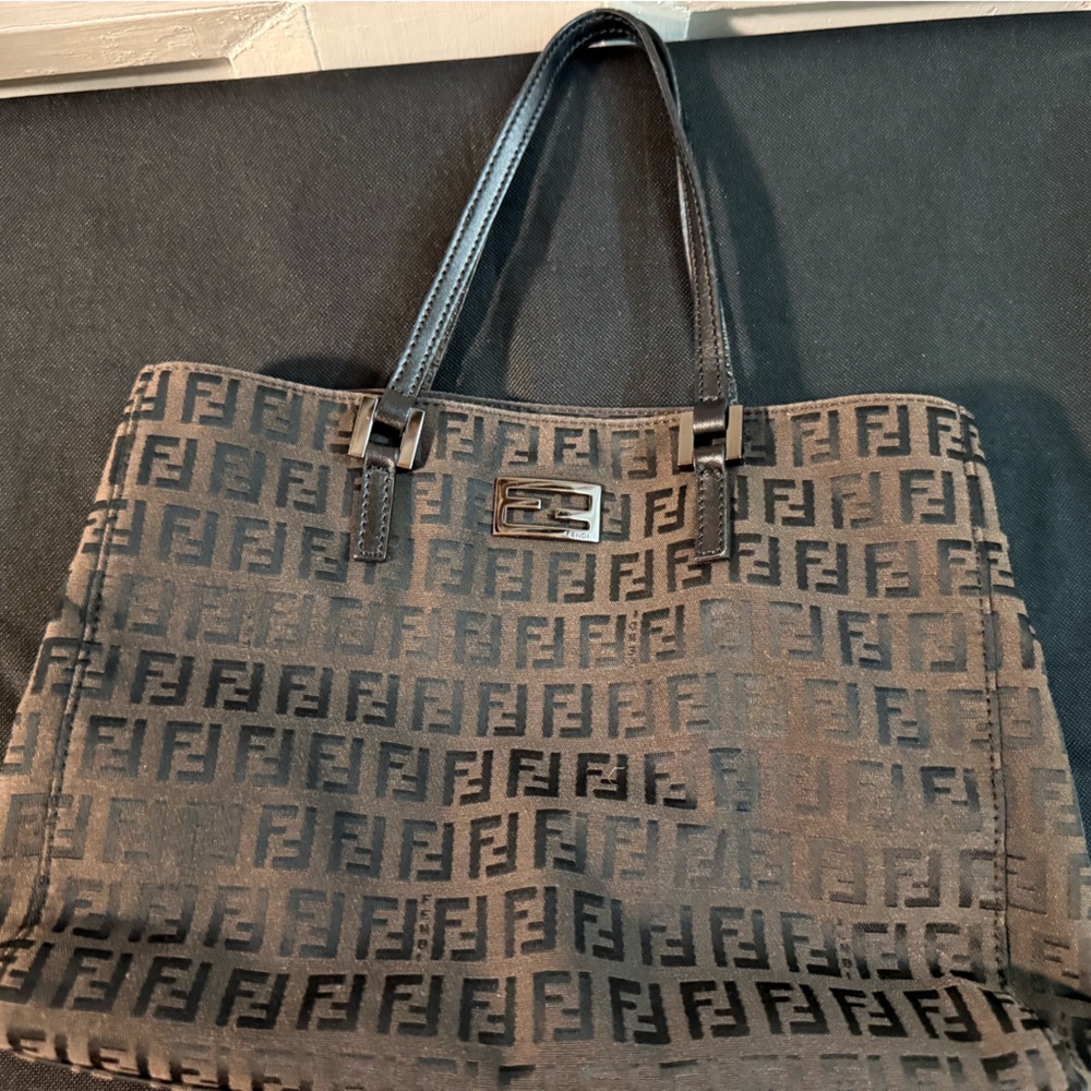 Fendi Black Brown Zucca Tote with Gold-Tone Logo Vintage - Picture 3 of 6
